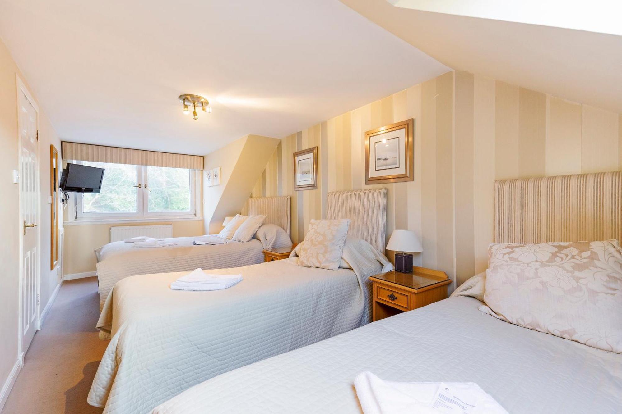 Arden Guest House, Craigmillar Castle Единбург Екстер'єр фото